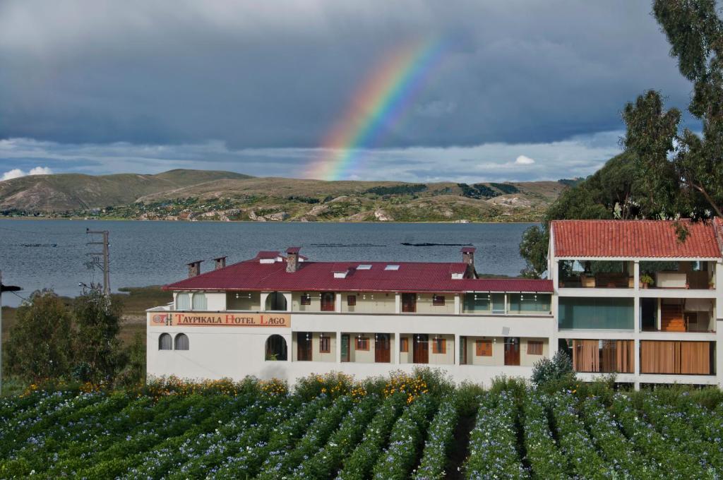 Taypikala Lago Puno Exterior photo